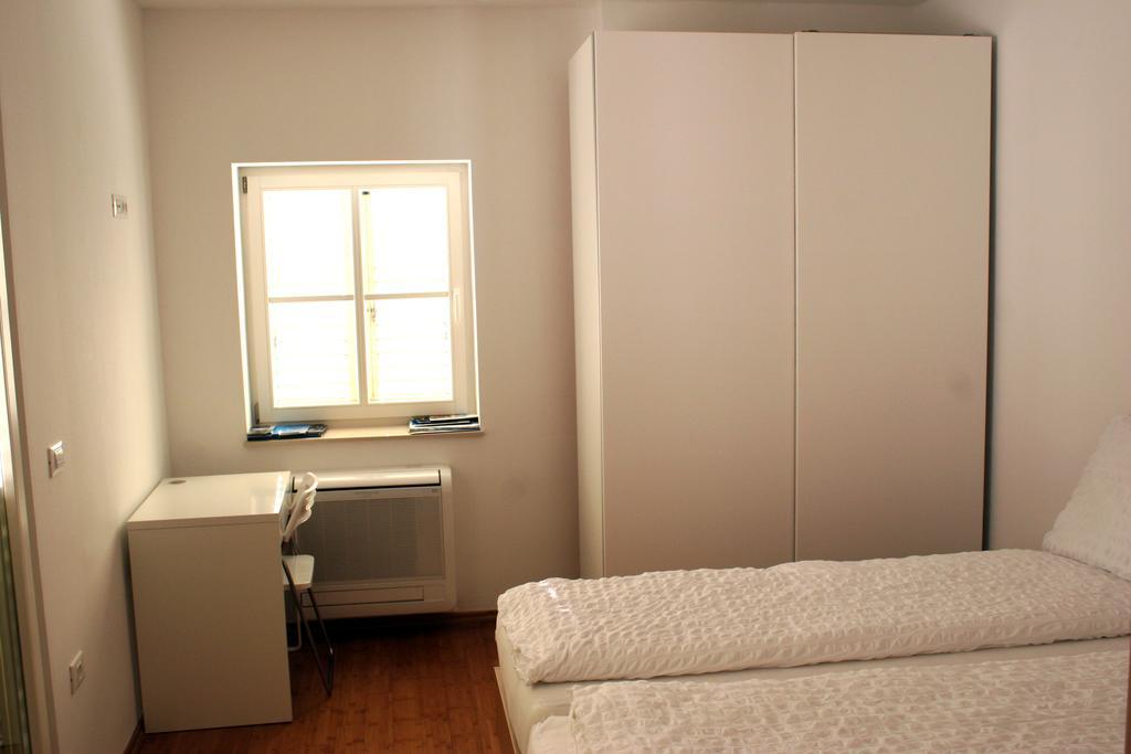 Park Apartments 伊佐拉 外观 照片