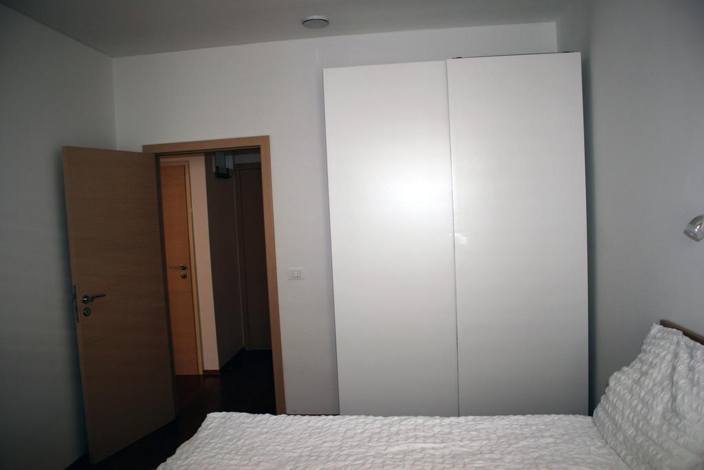 Park Apartments 伊佐拉 外观 照片